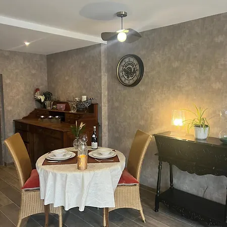 La Cure Vosgienne ベッド・アンド・ブレックファスト Champdray