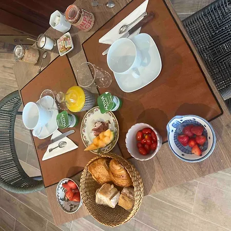 La Cure Vosgienne ベッド・アンド・ブレックファスト Champdray