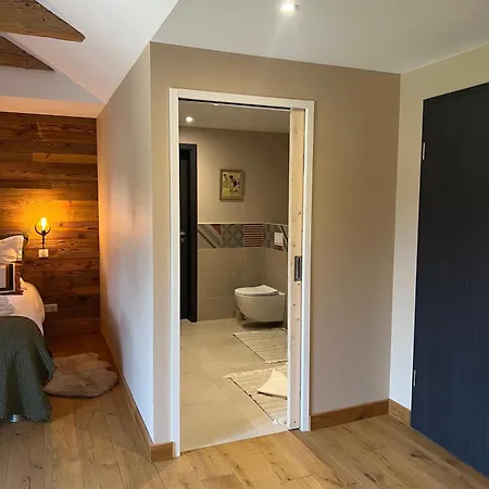 La Cure Vosgienne Bed & Breakfast